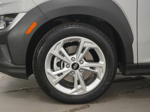 Used 2023 Hyundai Kona SEL w/ Convenience Package image 29