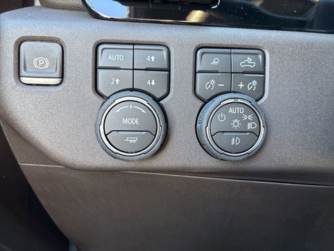 New 2026 Chevrolet Silverado 1500 LTZ w/ LTZ Premium Package image 20