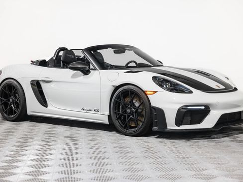 Used 2024 Porsche 718 Boxster Spyder RS w/ Weissach Package RWD image 11