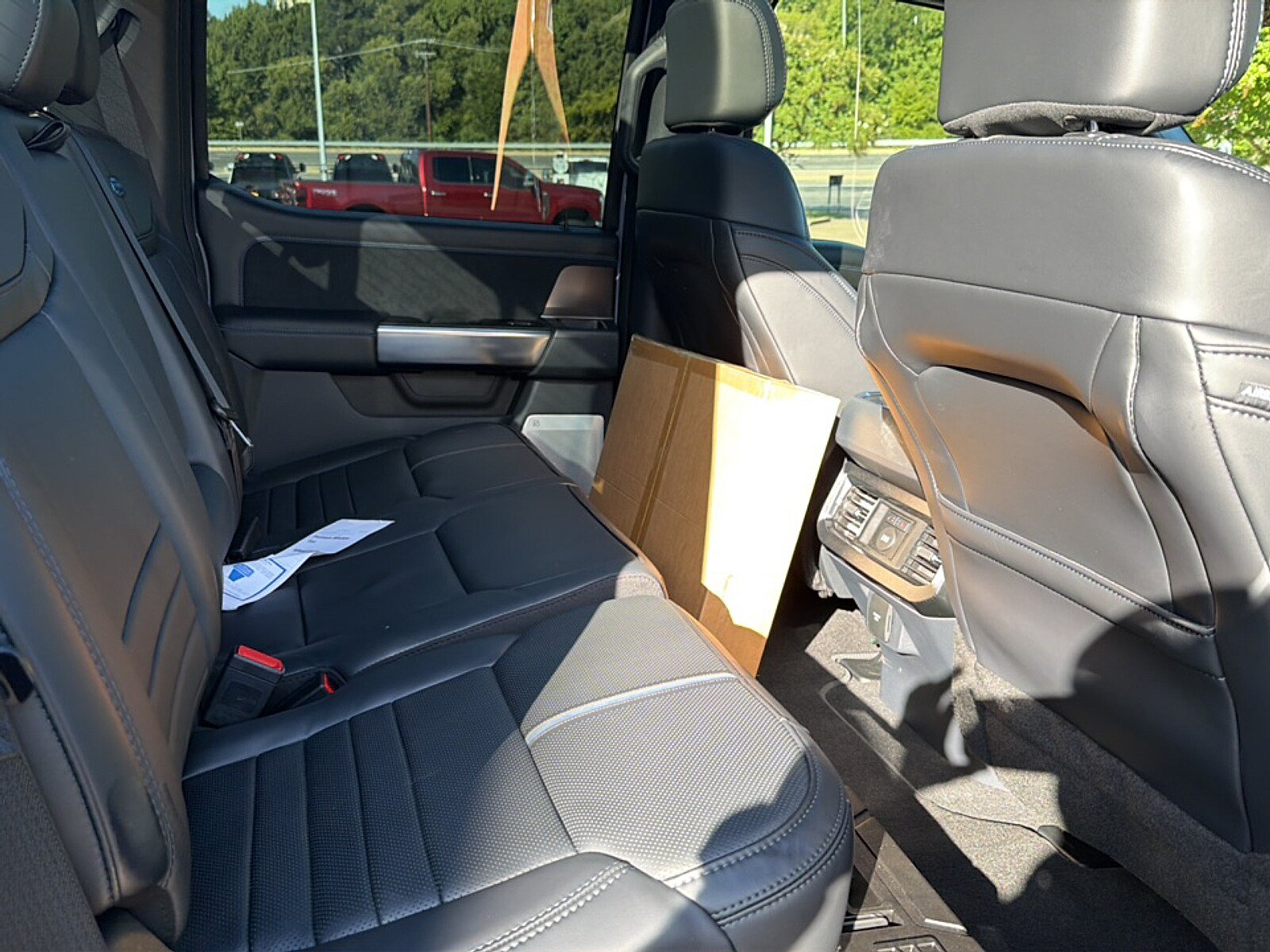 New 2026 Ford F450 Platinum w/ FX4 Off-Road Package AWD/4WD image 20