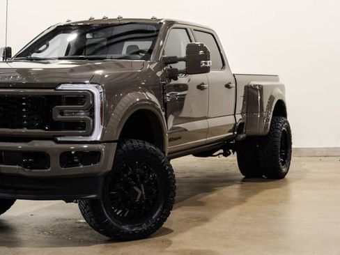 Used 2026 Ford F450 Platinum w/ Platinum Plus Package AWD/4WD image 24