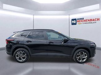 Used 2025 Chevrolet Trax LT FWD video 3