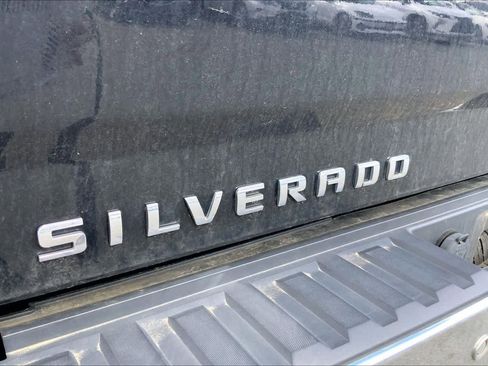 Used 2018 Chevrolet Silverado 1500 LTZ w/ Sport Package image 31