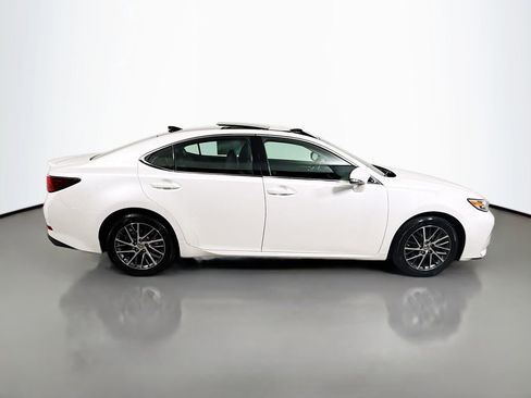Used 2017 Lexus ES 350 Base image 8