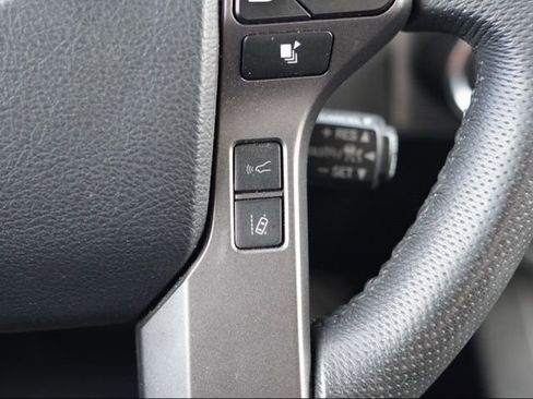 Certified 2023 Toyota Tacoma TRD Off-Road image 26