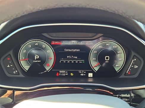 Certified 2024 Audi Q3 2.0T Premium Plus image 20