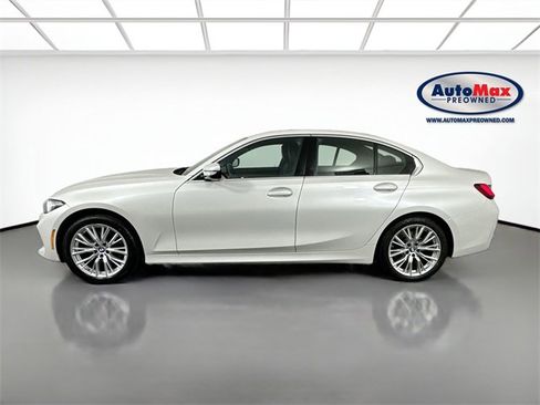 Used 2024 BMW 330i xDrive Sedan image 9