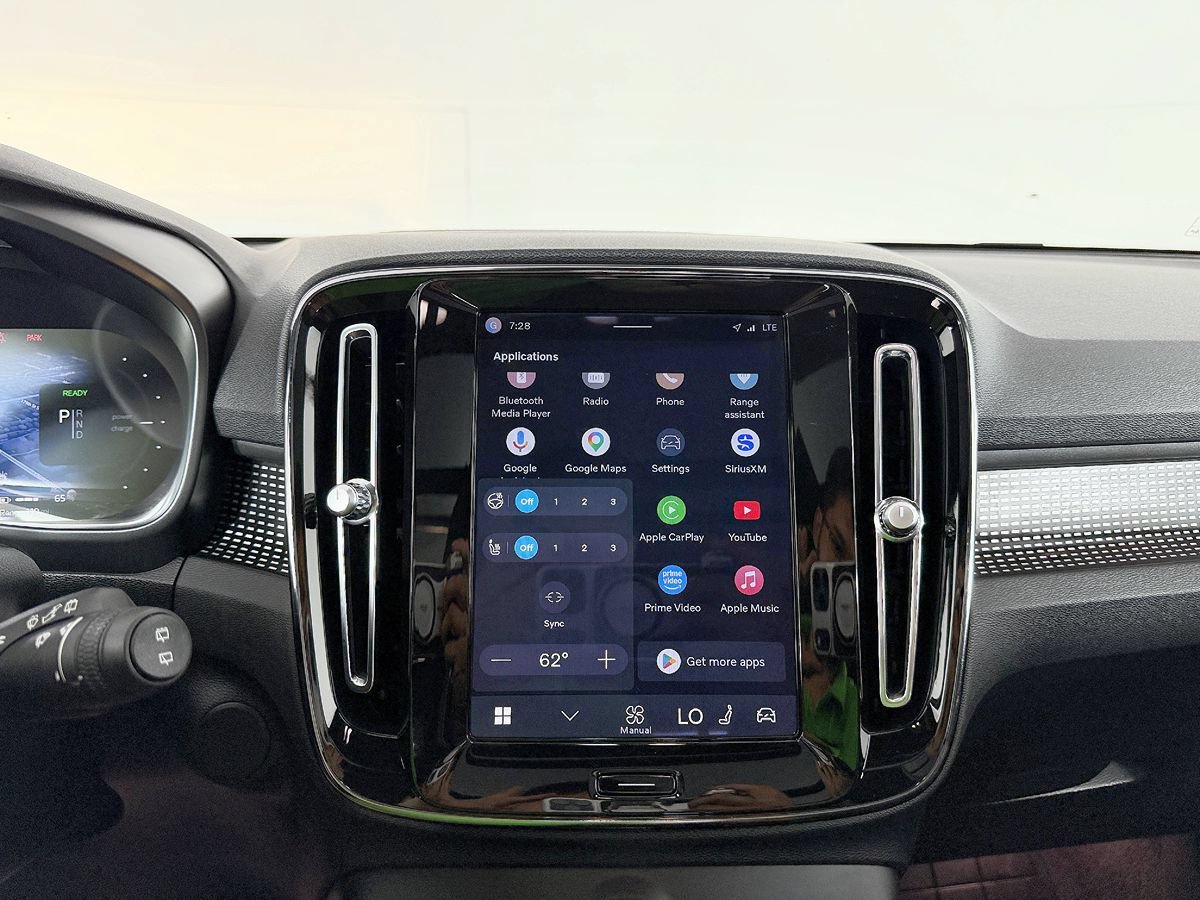 Used 2021 Volvo XC40 P8 Recharge w/ Advanced Package AWD/4WD image 47