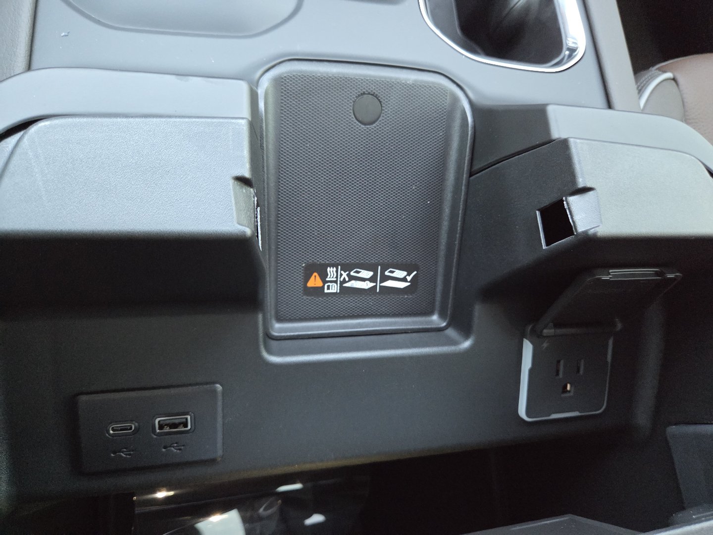 New 2026 GMC Sierra 1500 Denali AWD/4WD image 9