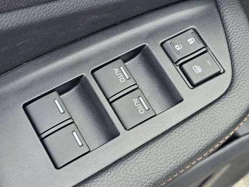 Used 2025 Honda Passport TrailSport image 28