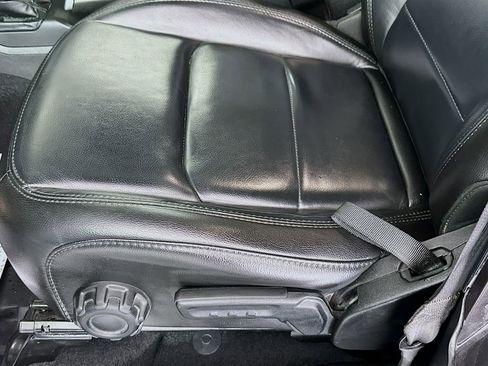 Used 2021 Jeep Wrangler Unlimited Sahara image 20