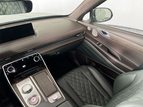 Used 2023 Genesis GV80 3.5T w/ Prestige Package image 22