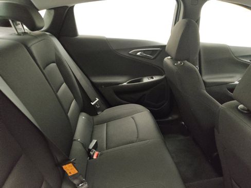 Used 2023 Chevrolet Malibu LS FWD image 19