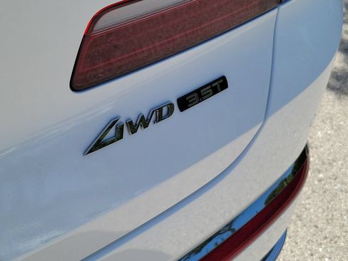 Certified 2025 Genesis GV80 3.5T Prestige AWD/4WD image 8