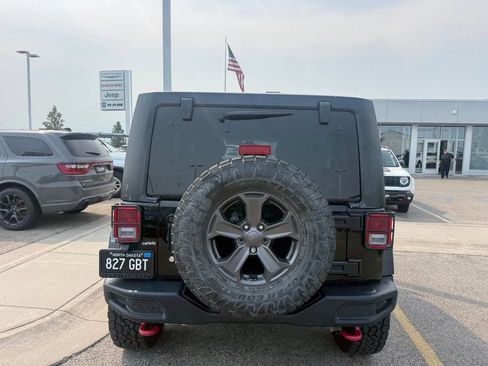 Used 2018 Jeep Wrangler Unlimited Rubicon AWD/4WD image 5