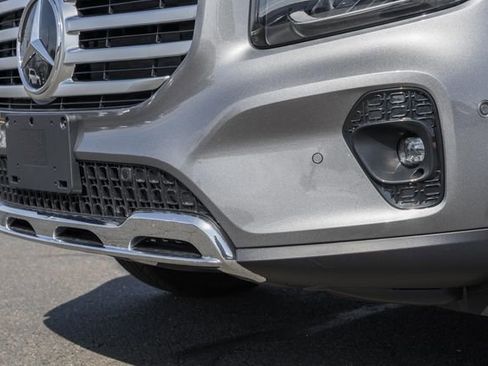 New 2026 Mercedes-Benz GLB 250 4MATIC image 15