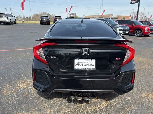 Used 2018 Honda Civic Si image 7