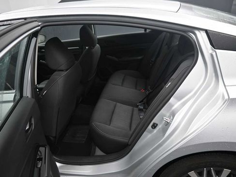 Used 2023 Nissan Altima 2.5 SV FWD image 28