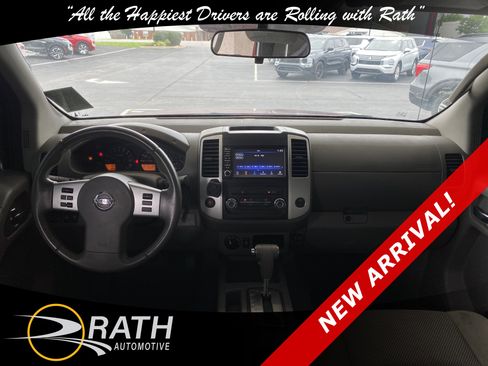 Used 2019 Nissan Frontier SV AWD/4WD image 13