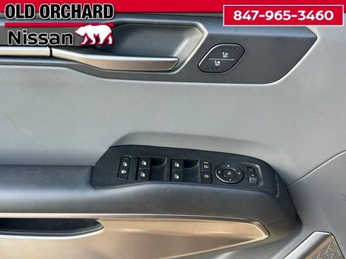 Used 2024 Kia EV9 Light Long Range RWD image 9