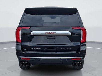 Used 2021 GMC Yukon Denali w/ Denali Premium Package