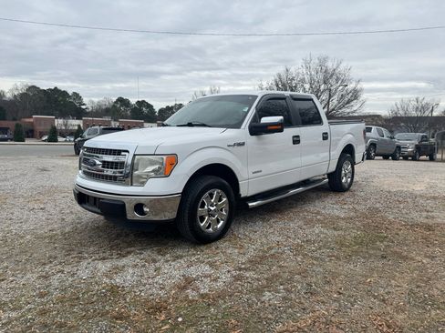 Used 2013 Ford F150 XLT w/ XLT Chrome Pkg image 1