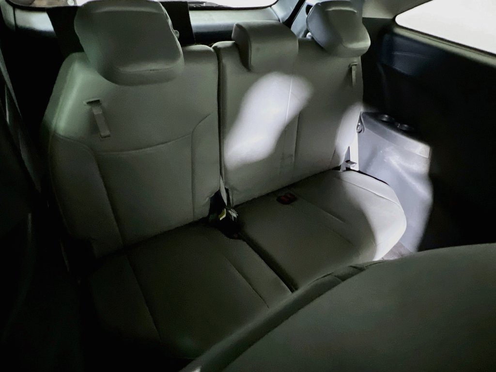 Certified 2025 Toyota Sienna XLE FWD image 24