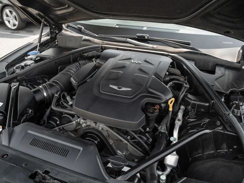 Used 2017 Genesis G80 3.8 AWD/4WD image 28