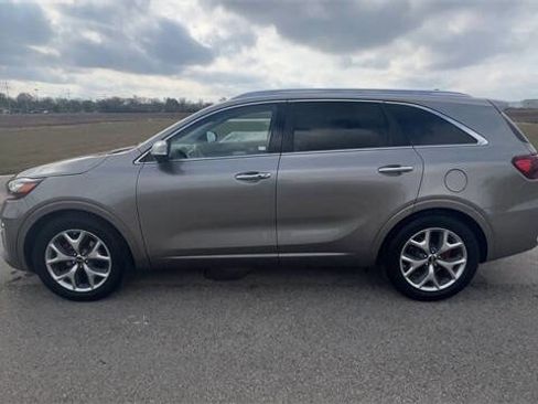 Used 2019 Kia Sorento SX w/ SX Touring Package image 5