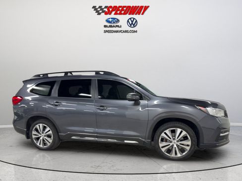 Used 2019 Subaru Ascent Limited w/ Popular Package #2A AWD/4WD image 3