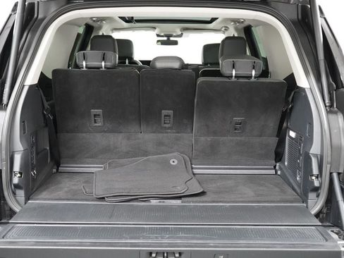 Certified 2025 Ford Expedition Active AWD/4WD image 31