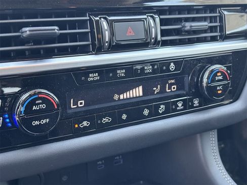 New 2025 Nissan Pathfinder Platinum w/ Cargo Package image 29