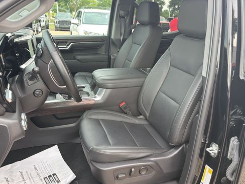 Used 2024 GMC Sierra 1500 SLT RWD image 12