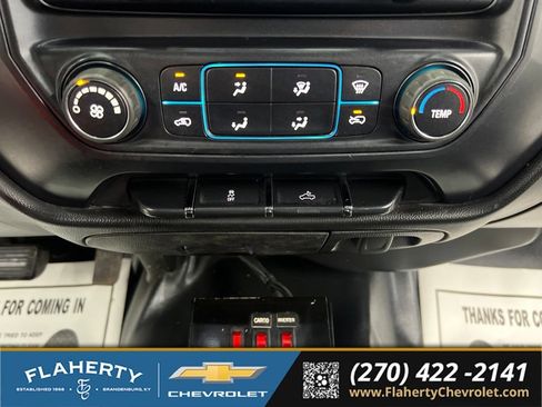Used 2015 Chevrolet Silverado 3500 W/T RWD image 24