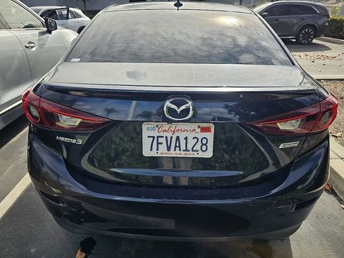 Used 2014 MAZDA MAZDA3 i Touring w/ Technology Package image 9