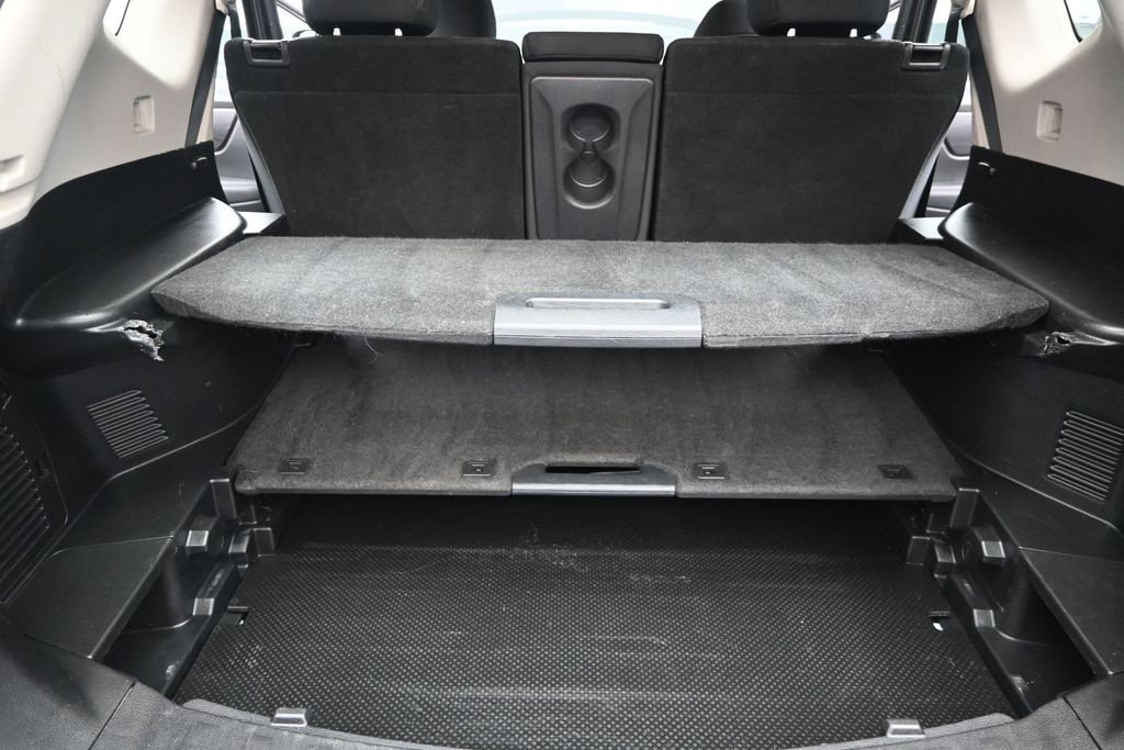 Used 2018 Nissan Rogue S AWD/4WD image 22
