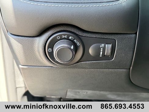 Used 2024 Dodge Durango SRT AWD/4WD image 35
