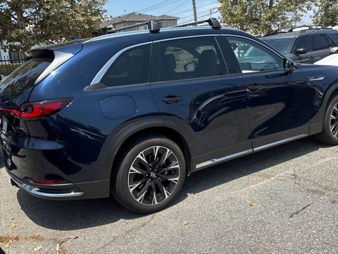 Used 2024 MAZDA CX-90 Plug-In Hybrid w/ Premium Plus AWD/4WD image 2