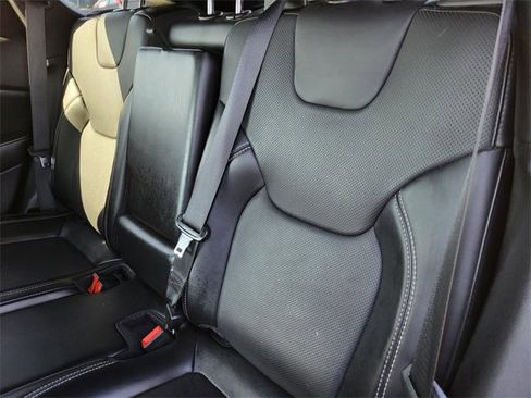 Used 2021 Jeep Cherokee Latitude Lux 80th Anniv w/ Quick Order Package 26U 80TH image 14