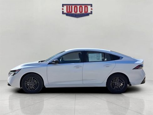 New 2026 Nissan Sentra SV image 4