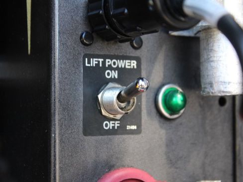 Used 2022 Mercedes-Benz Sprinter 1500 image 42