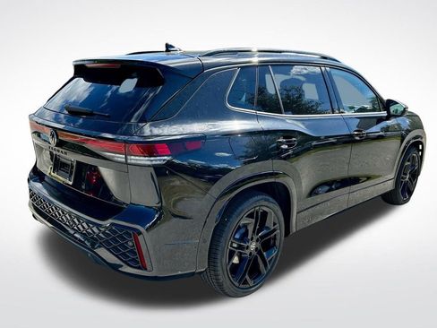 New 2026 Volkswagen Tiguan SE R-Line FWD image 6