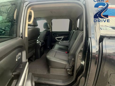 Used 2019 Nissan Titan PRO-4X w/ Pro-4x Utility Package AWD/4WD image 15