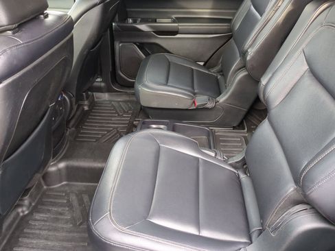 Certified 2020 Ford Explorer XLT w/ Equipment Group 202A image 24