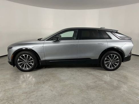 Certified 2025 Cadillac Lyriq Sport RWD image 5