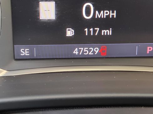 Used 2022 GMC Acadia SLT image 14