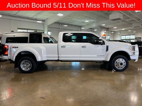Used 2022 Ford F450 Limited w/ FX4 Off-Road Package AWD/4WD image 8