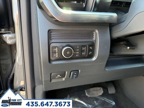 New 2026 Ford F350 Lariat w/ Tremor Off-Road Package AWD/4WD image 18