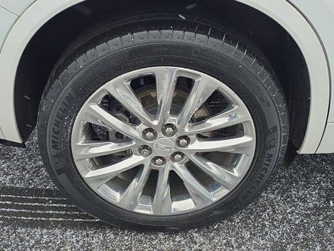 Used 2022 Cadillac XT6 Premium Luxury w/ Platinum Package image 5