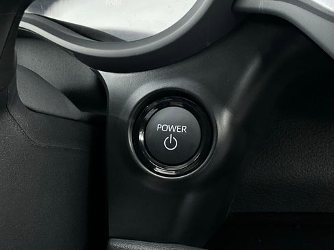 New 2026 Toyota Sienna XSE image 27